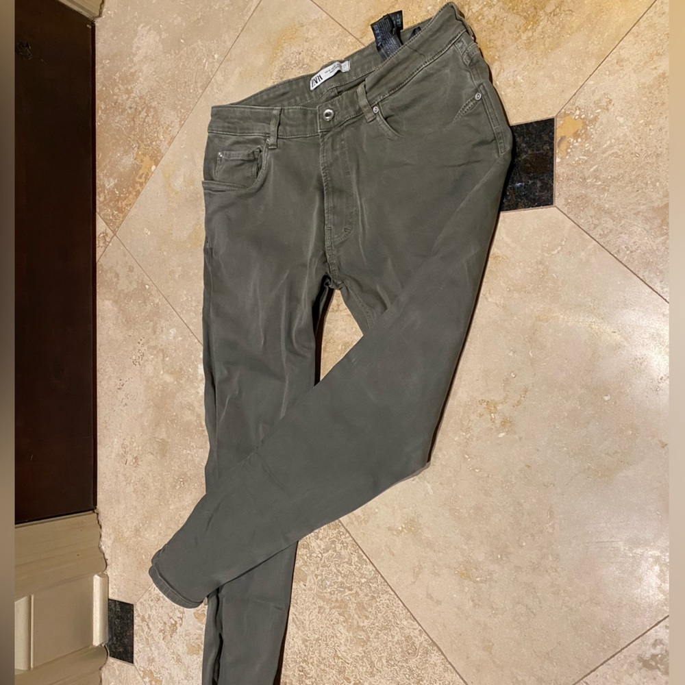 Men’s Zara Olive Chinos Size 32 Slim